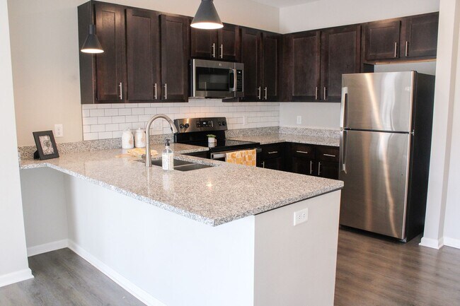 Building Photo - 3261 Redhawk St