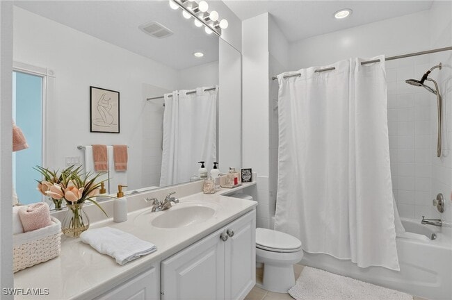 Building Photo - 28713 Alessandria Cir