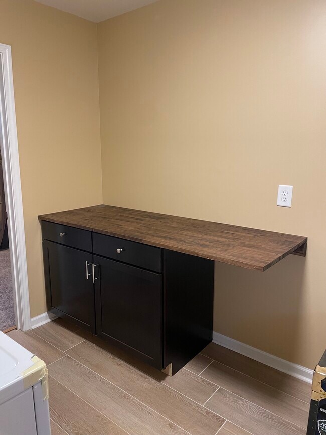 Building Photo - 108 Jersey Ln