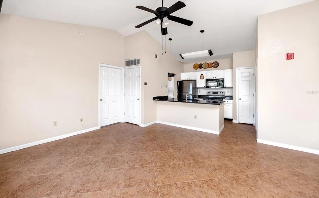 Building Photo - 10764 70th Ave