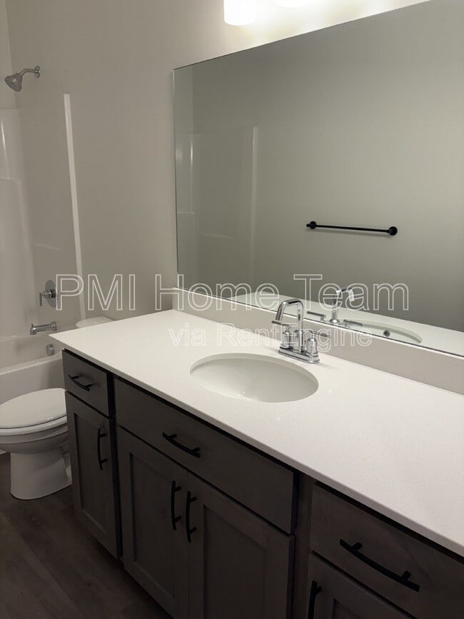 Building Photo - 3795 S 4250 W