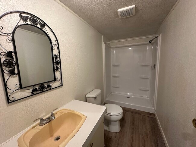 Building Photo - 26518 McIntosh Rd