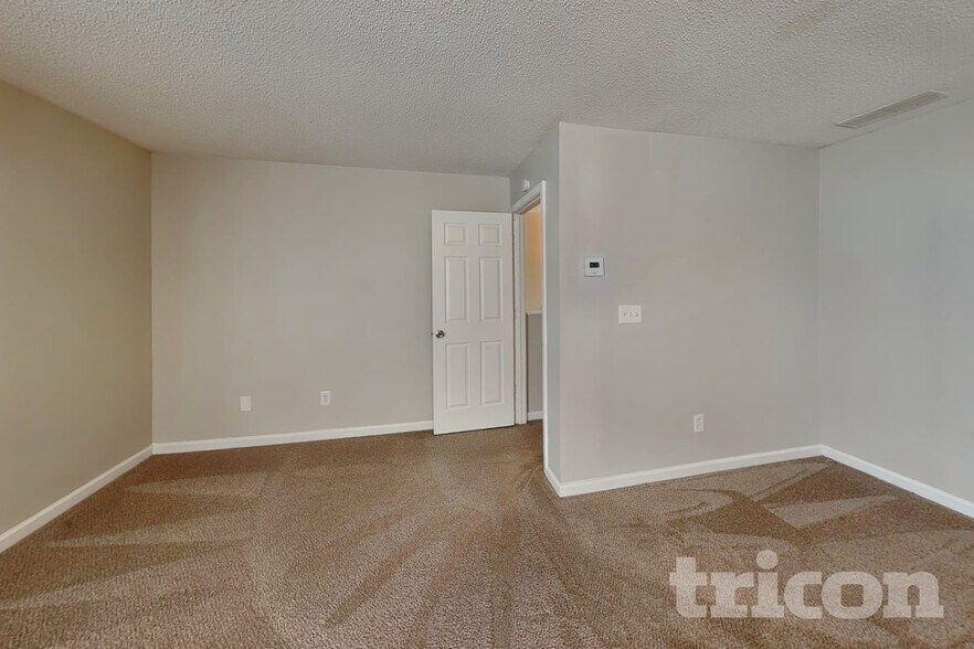 Building Photo - 1104 St Phillips Ct