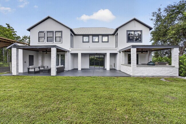 Building Photo - 17394 Orange Blvd