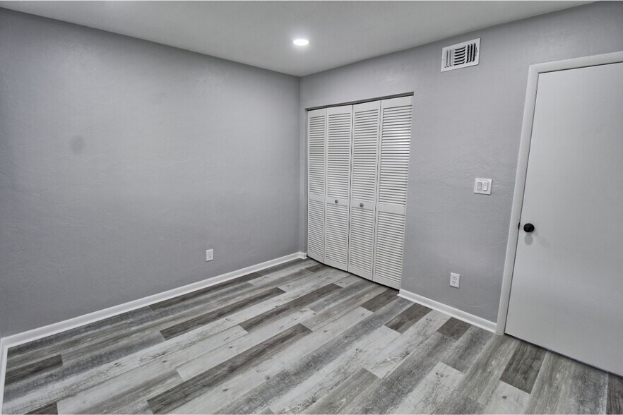 Building Photo - 28160 Pine Haven Way