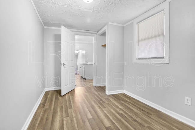 Building Photo - 2914 Slevin St