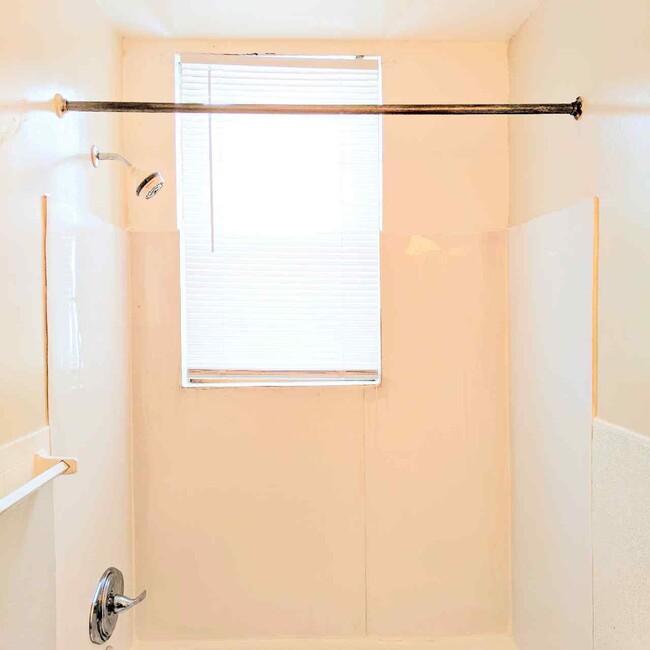 Interior Photo - Parklawn