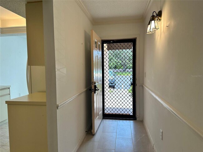 Building Photo - 6191 Timberlake Dr
