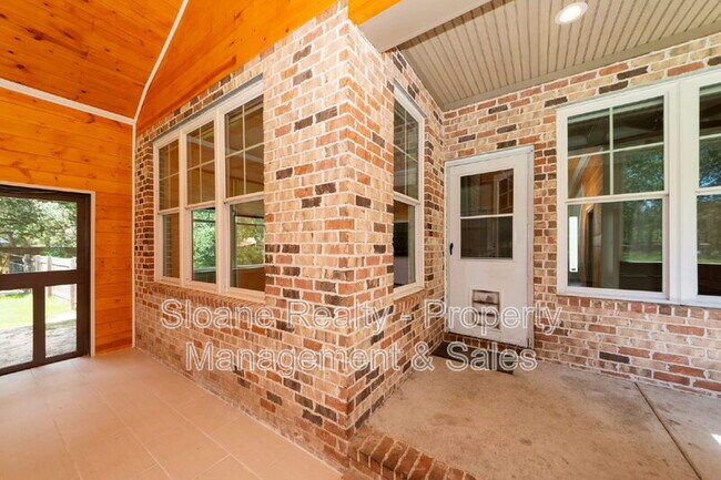 Building Photo - 5751 Old Jacksonboro Rd