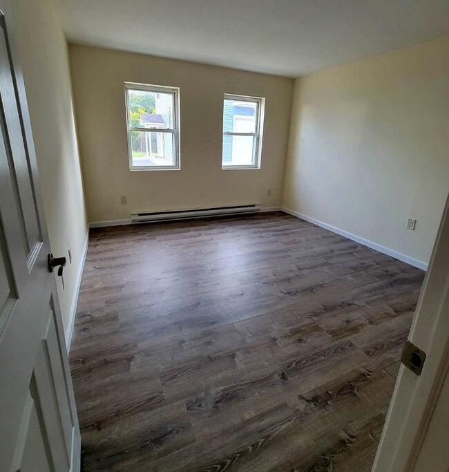 Building Photo - 50 Athens Ct