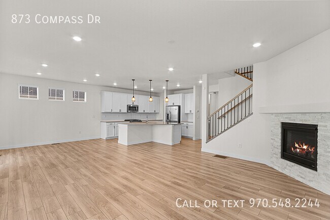 Building Photo - 873 Compass Dr