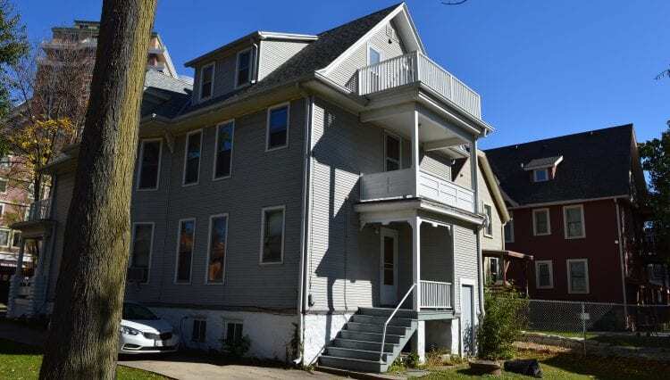 Building Photo - 16 N Broom St