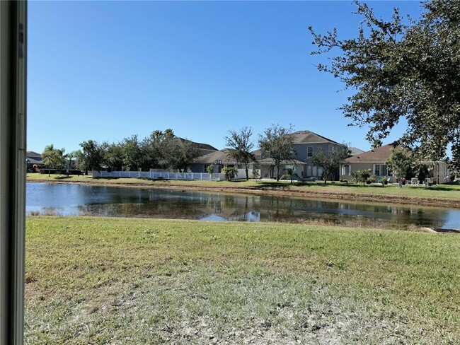 Building Photo - 2179 Windcrest Lake Cir