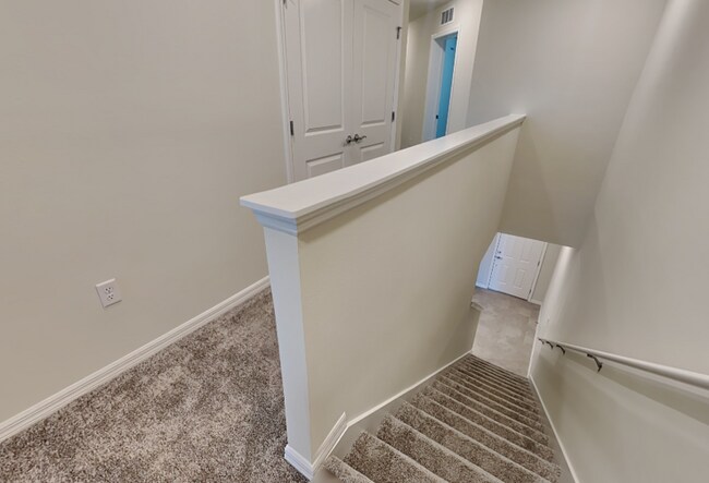 Building Photo - 3187 Emerald Acrs Ln