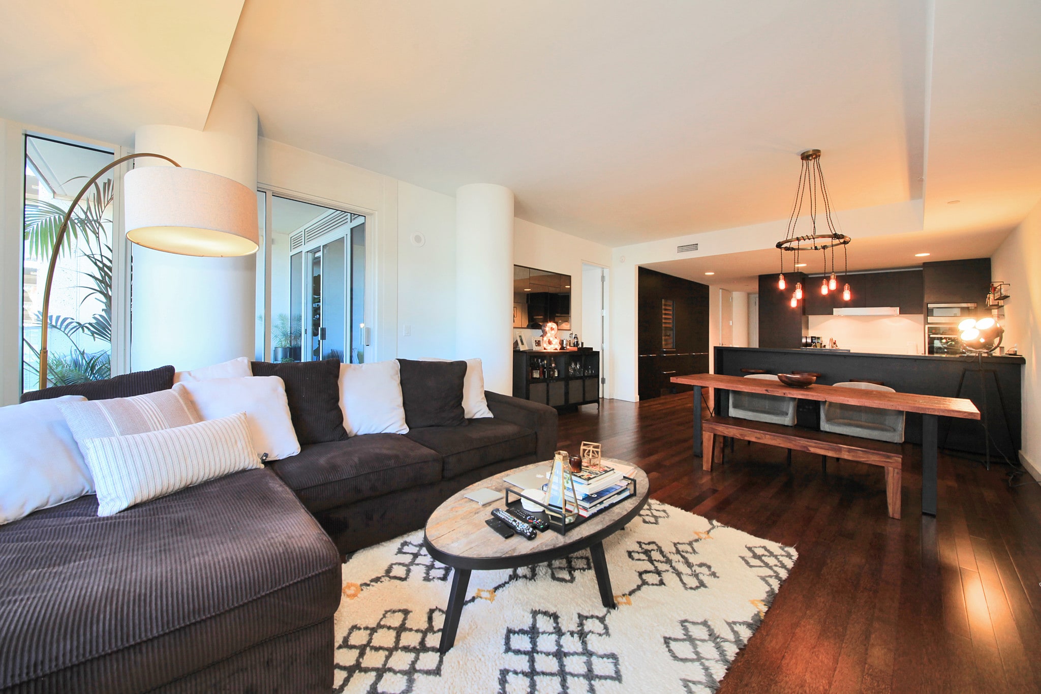 Building Photo - 6250 HOLLYWOOD Blvd