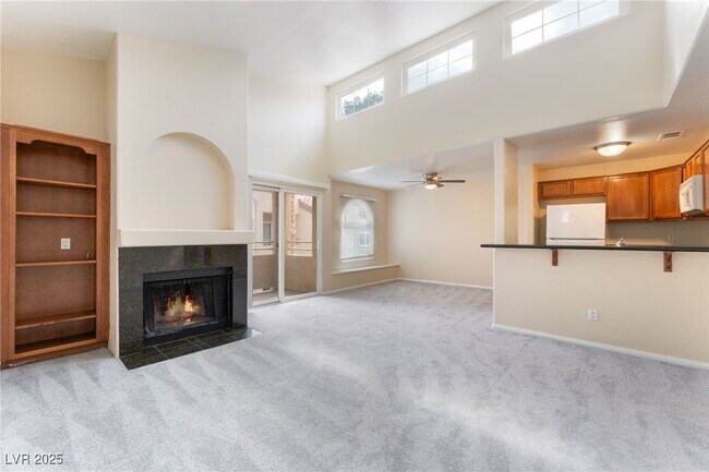 Building Photo - 3145 E Flamingo Rd