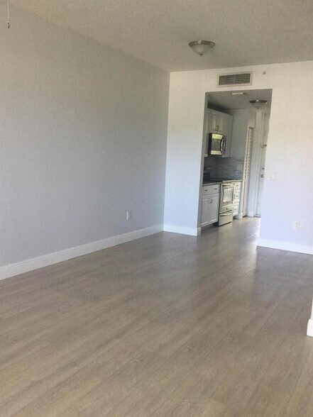 Building Photo - 4775 Chancellor Dr