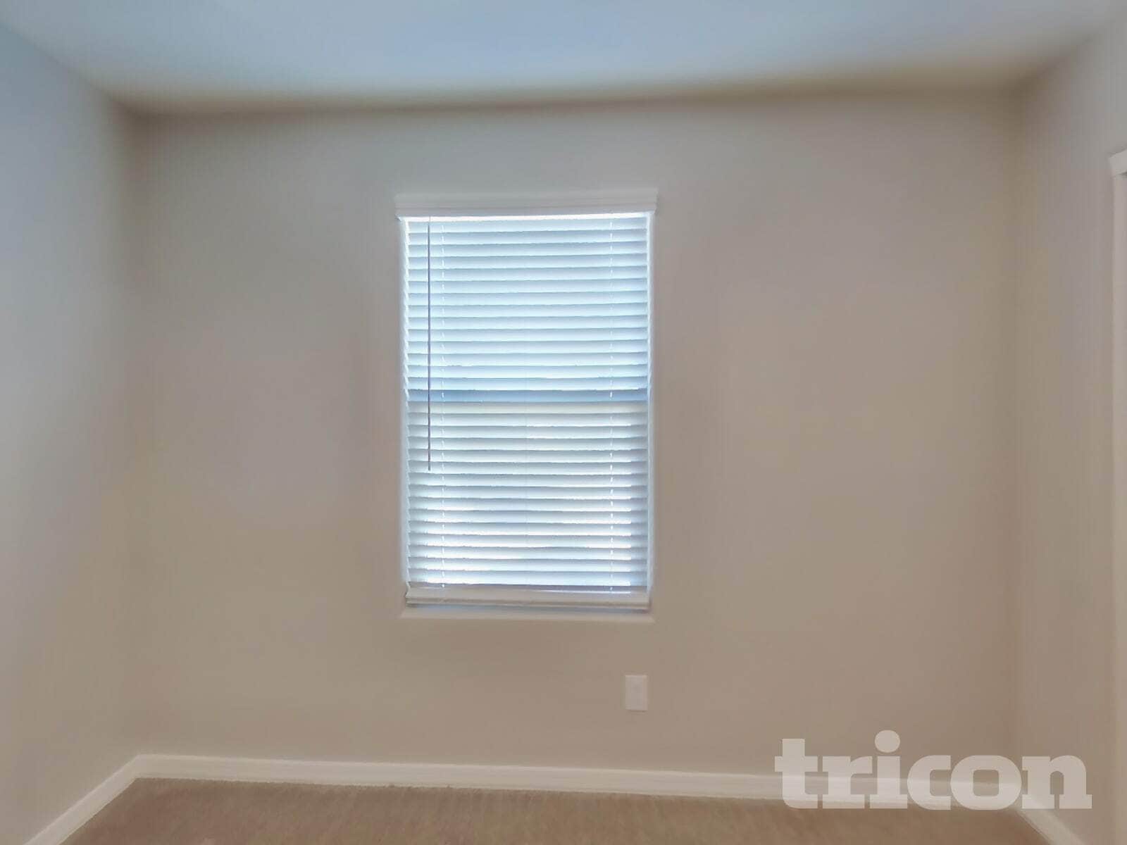 Building Photo - 8023 W Albeniz Pl