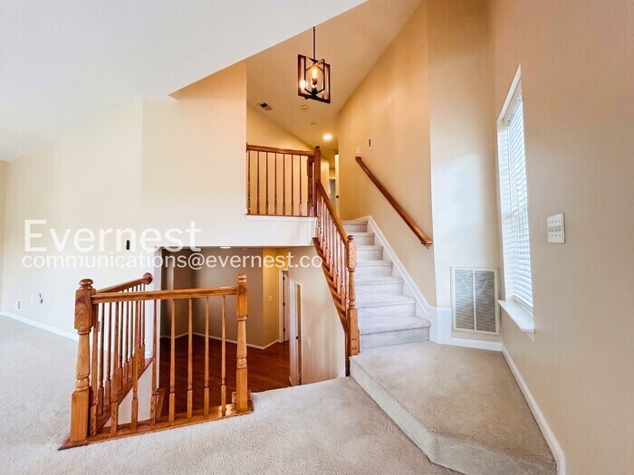 Building Photo - 8348 Middle Ruddings Dr