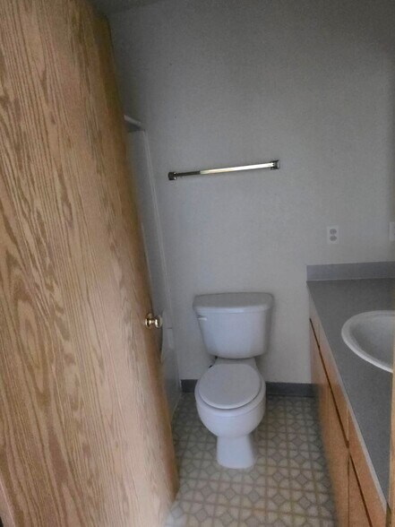 Building Photo - 294 Stadium Dr N