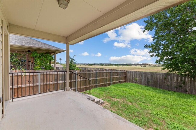 Building Photo - 410 Brazoria Trail
