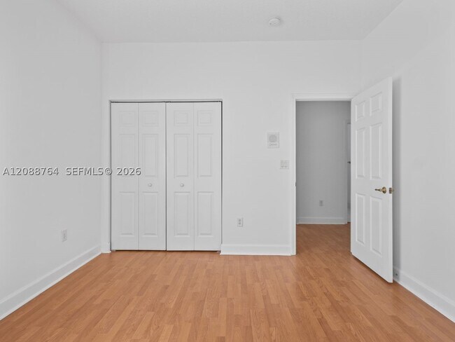 Building Photo - 11149 NW 72nd Terrace