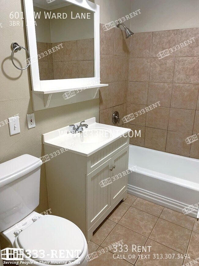 Building Photo - You'll be able to move around in this one ...