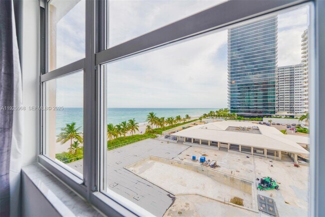 Building Photo - 1950 S Ocean Dr