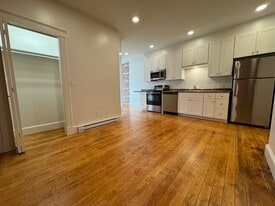 Building Photo - 29-41 Congress St