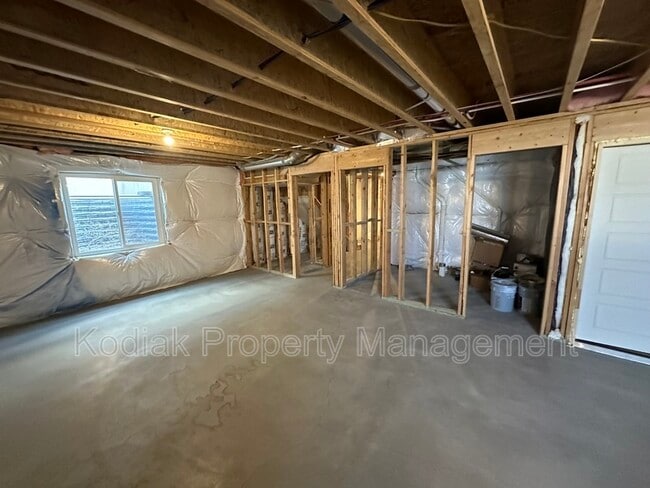 Building Photo - 2134 W 2855 S