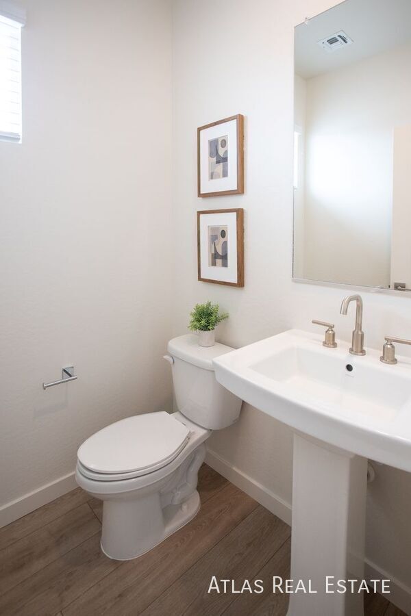 Building Photo - 1121 W Audrey Lane