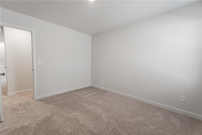 Building Photo - 7325 Mulberry St