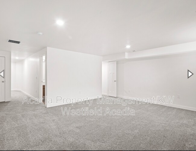 Building Photo - 14891 S Tumble Rock Way