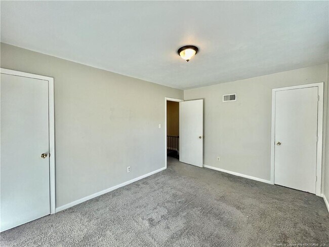 Building Photo - 830 Pilot Ave