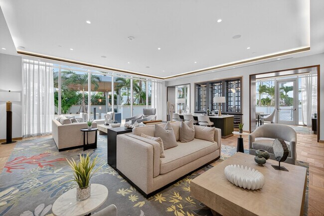 Building Photo - 153 N Seabreeze Blvd