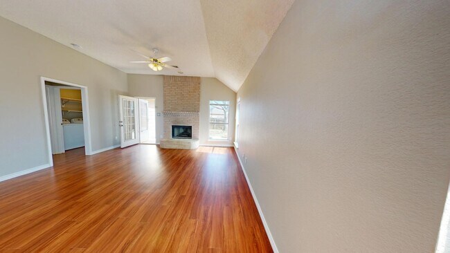 Building Photo - 7812 Silver Sage Dr