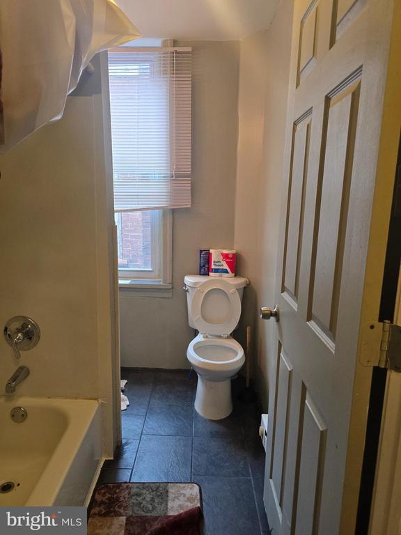 Building Photo - 4328 Frankford Ave