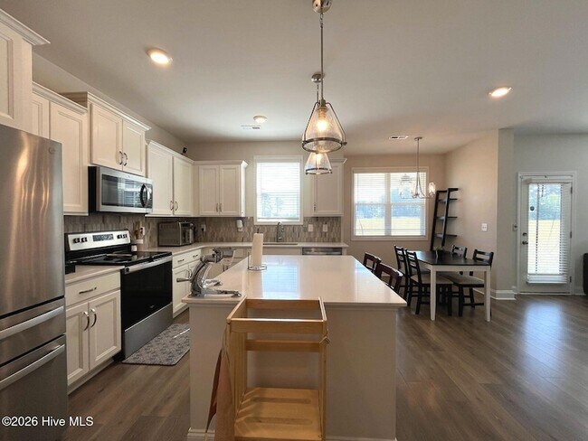 Building Photo - 158 Rocking Horse Ln