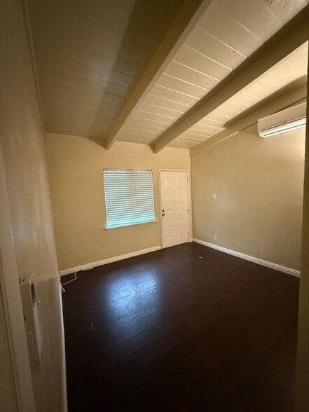 Building Photo - 4360 Custis Ave