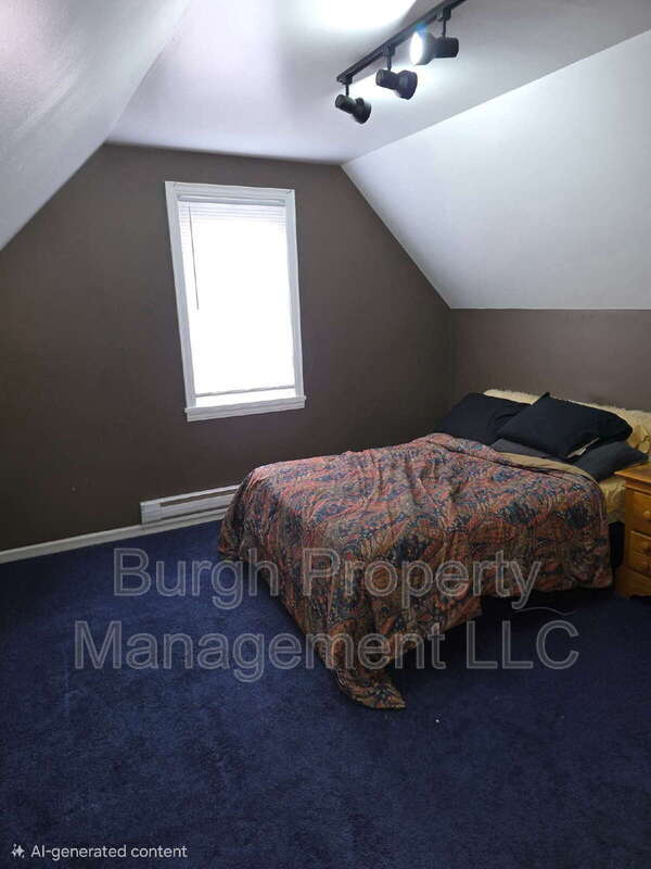 Building Photo - 502 Walnut Ave