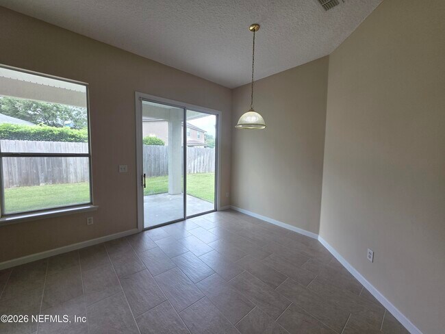 Building Photo - 739 Wakemont Dr