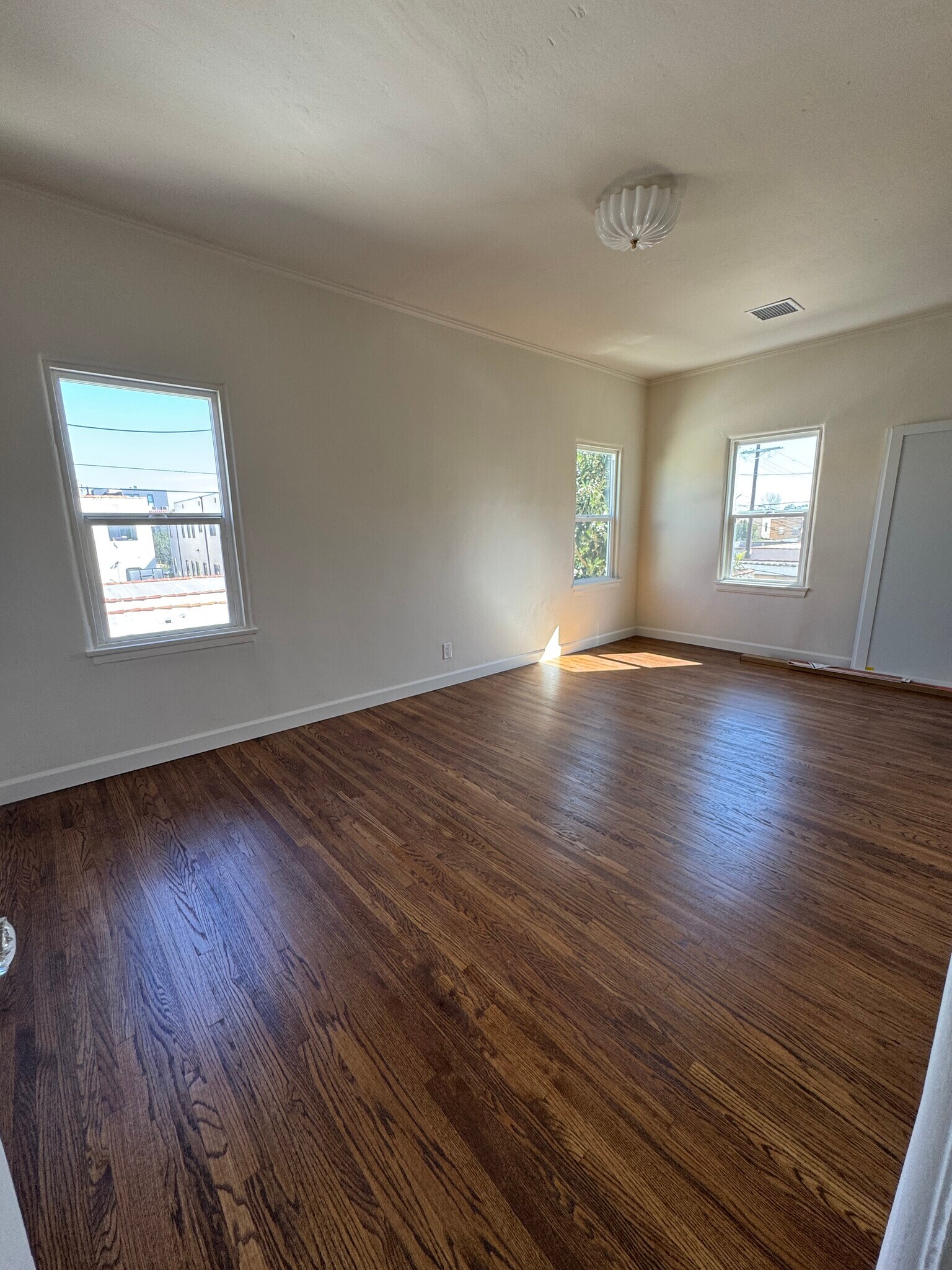 Building Photo - 458 N Genesee Ave