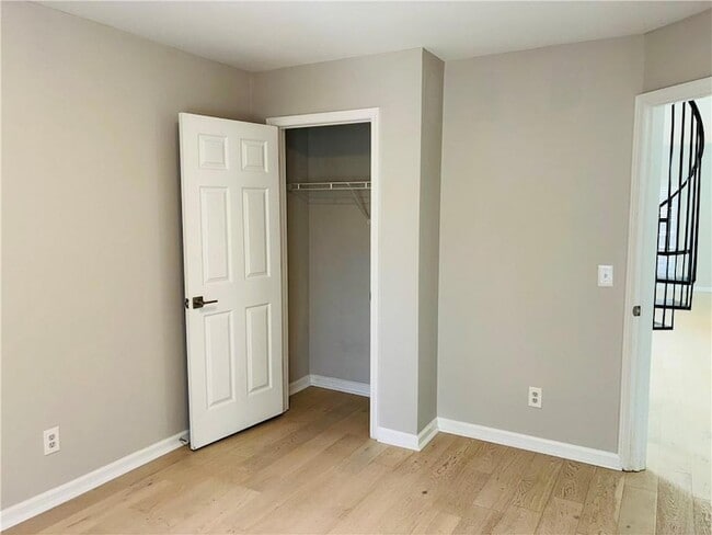 Building Photo - 3842 Avensong Village Cir