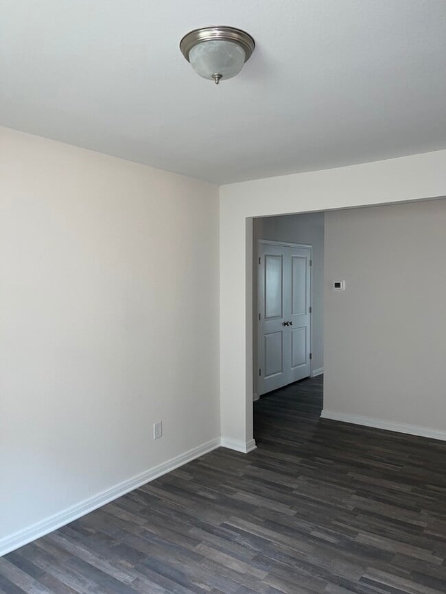 Building Photo - Call 832-538-3442 To Schedule Your Showing...