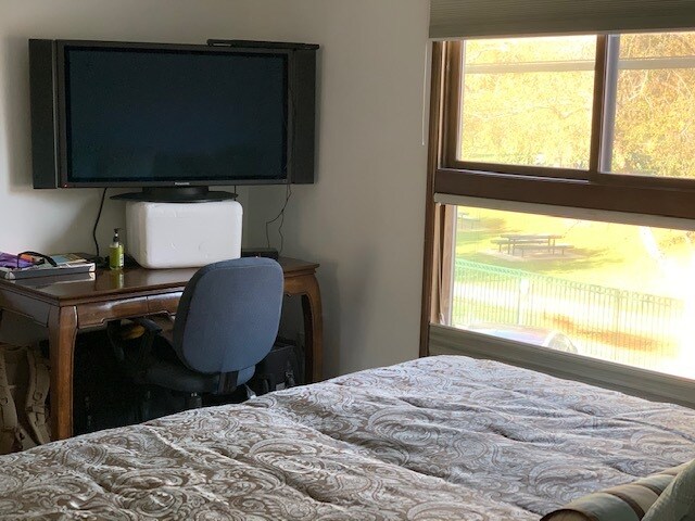 Bedroom - 456 S Spalding Dr