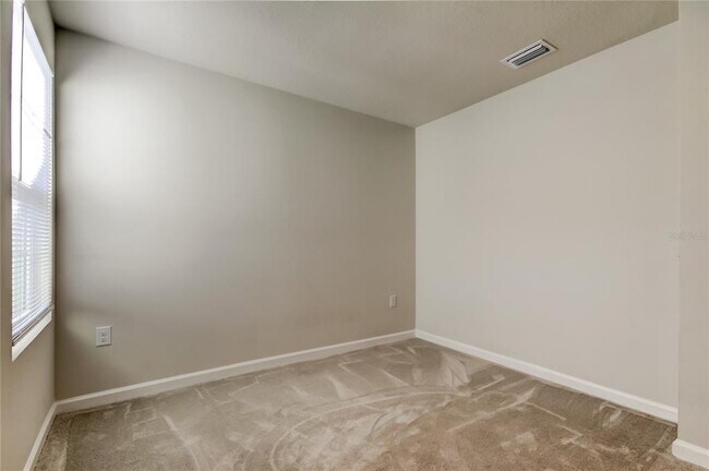 Building Photo - 12295 Grizzly Ln