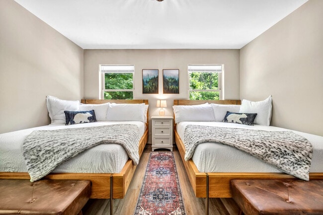 Building Photo - 23120 Bates Rd