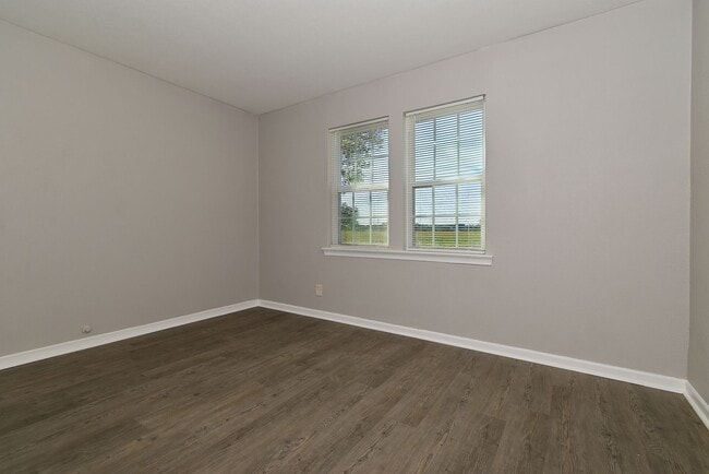 Building Photo - 50003 Del Ra Dr