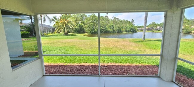 Building Photo - 1062 Crystal Creek Dr