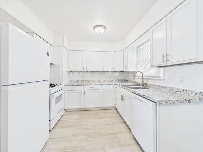Building Photo - 4206 Vineyard Rd